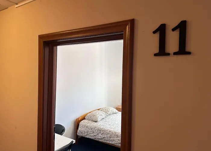 - 24h Self Check-in Couette-café